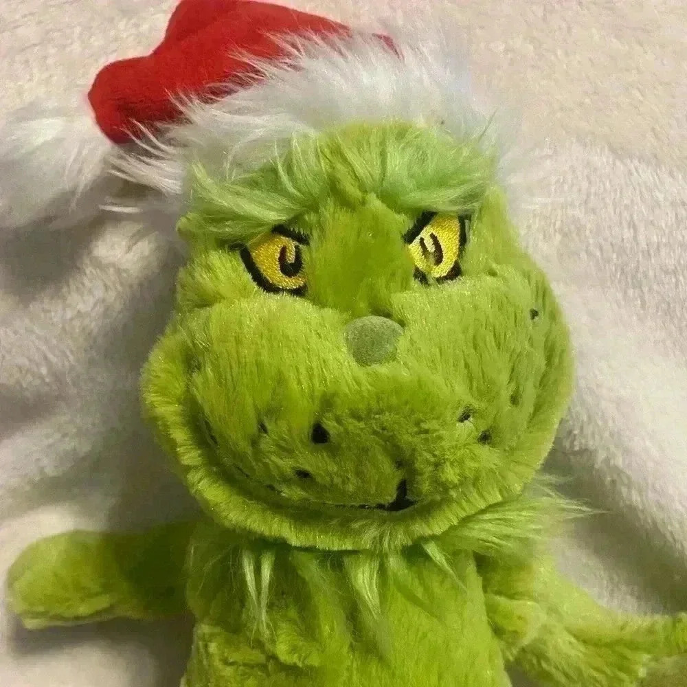 16” Aurora How the Grinch Stole Christmas 2022 Dr Suess Stuffed Animal plush toy - Picture 3 of 6